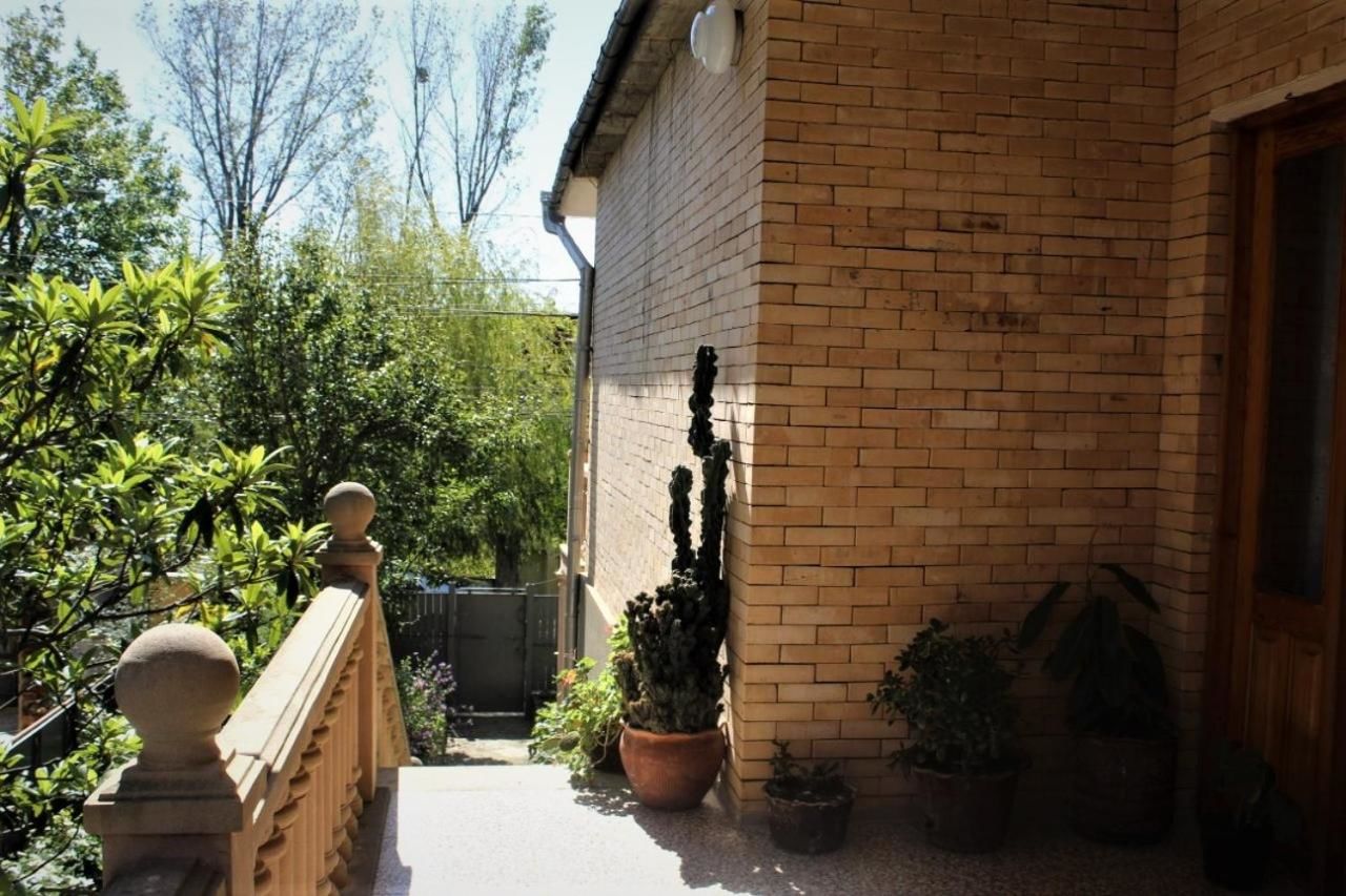 Гостевой дом Sweet House Кутаиси-32